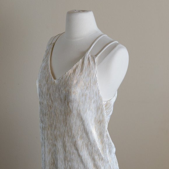 NEW Sunday in Brooklyn Shae Gold Shimmer Dress - Picture 5 of 15